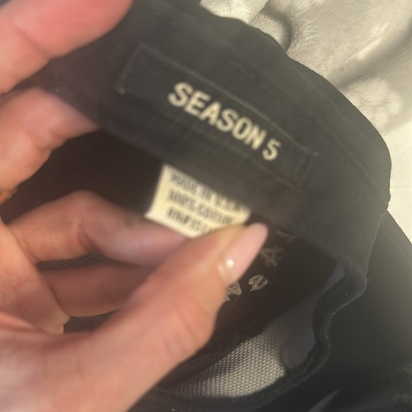 Yeezy Cap - Picture 4 of 4